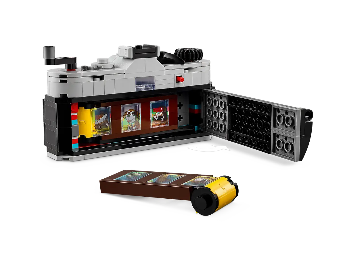 LEGO Creator 3 in 1 Retro Camera - 31147