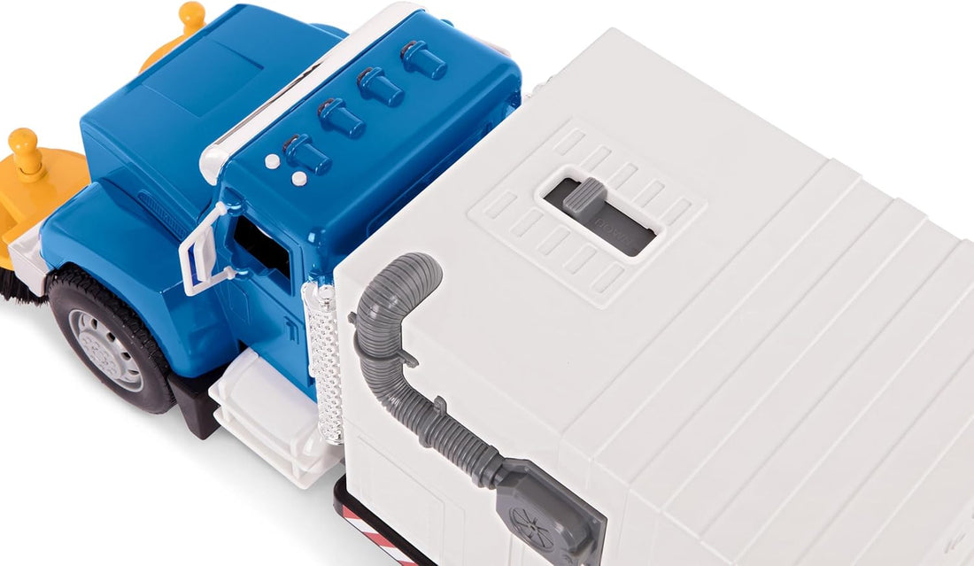 Driven Cleaning Truck