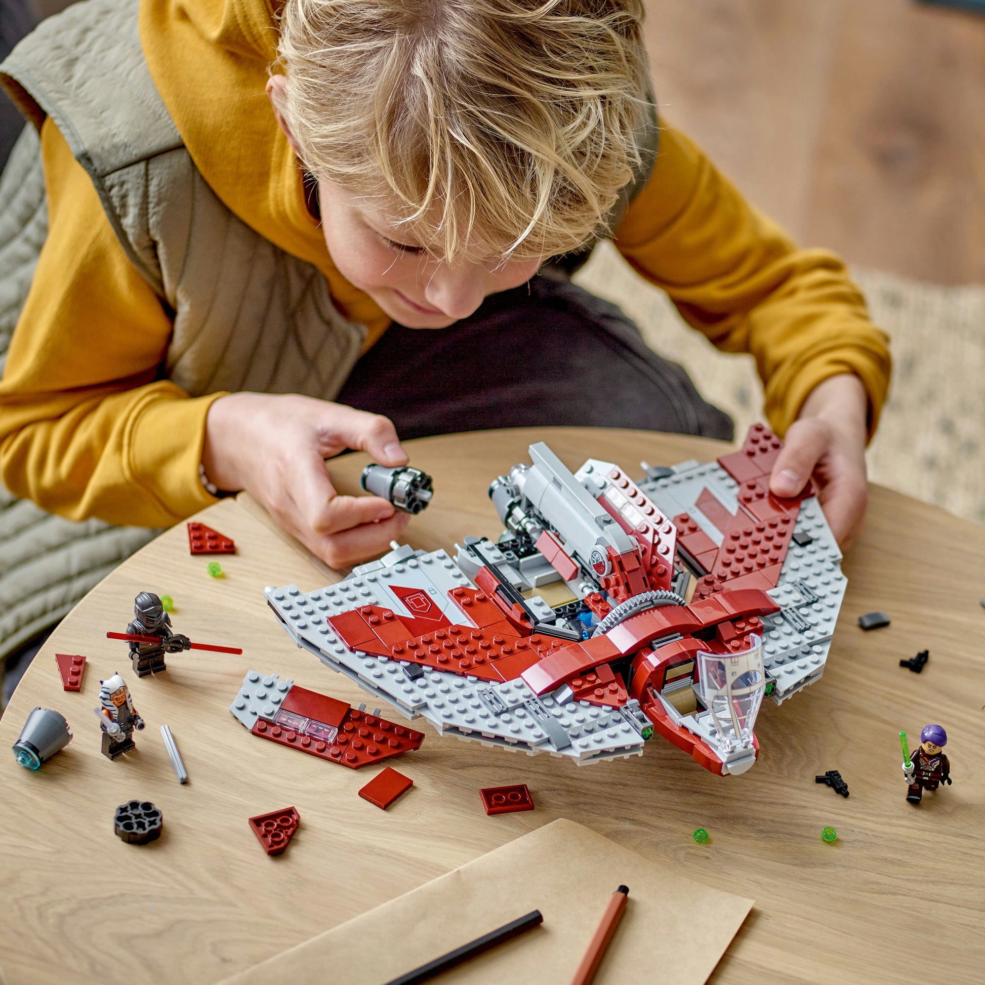 مجموعة لعبة بناء مكوك جيداي T-6 الخاص بأسوكا تانو 75362 من LEGO® Star Wars™ (599 قطعة)