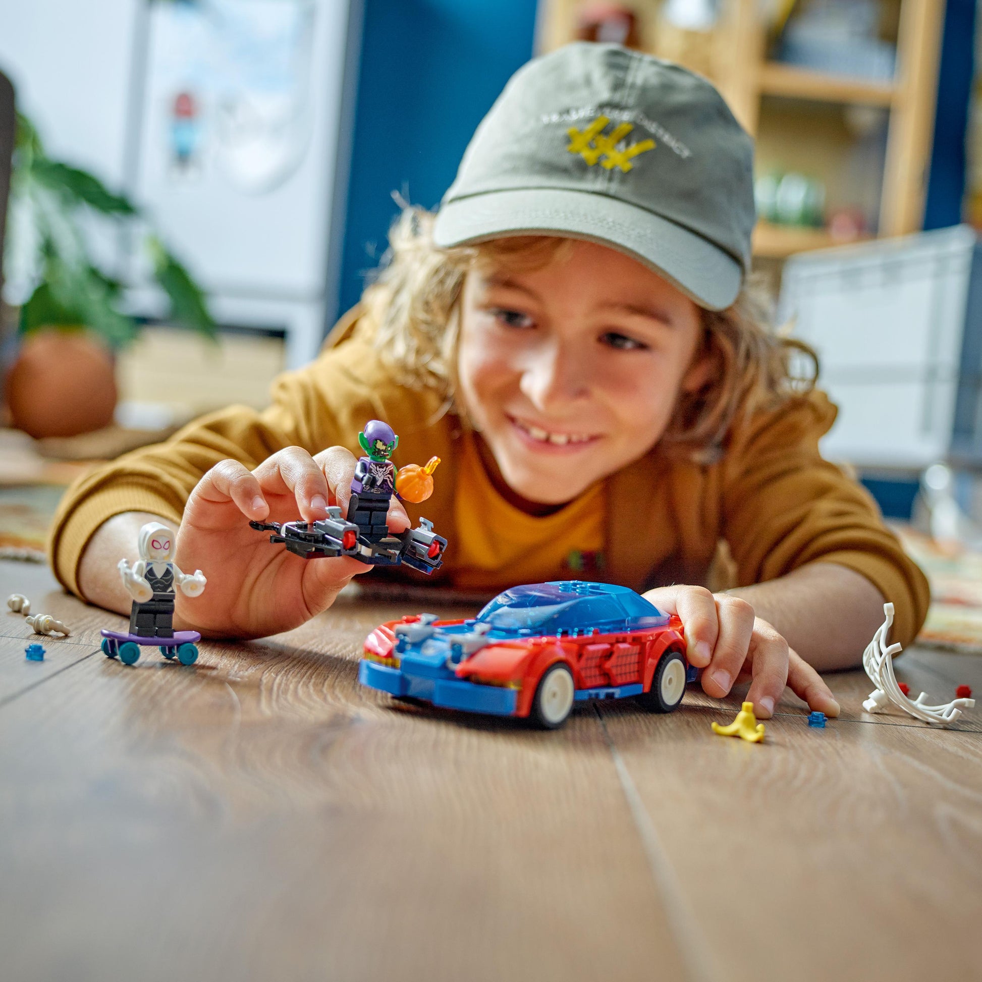 سيارة سباق الرجل العنكبوت وغرين غوبلن الفينوم 76279 من LEGO® Marvel