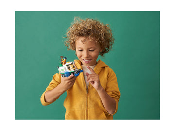 LEGO Street Sweeper