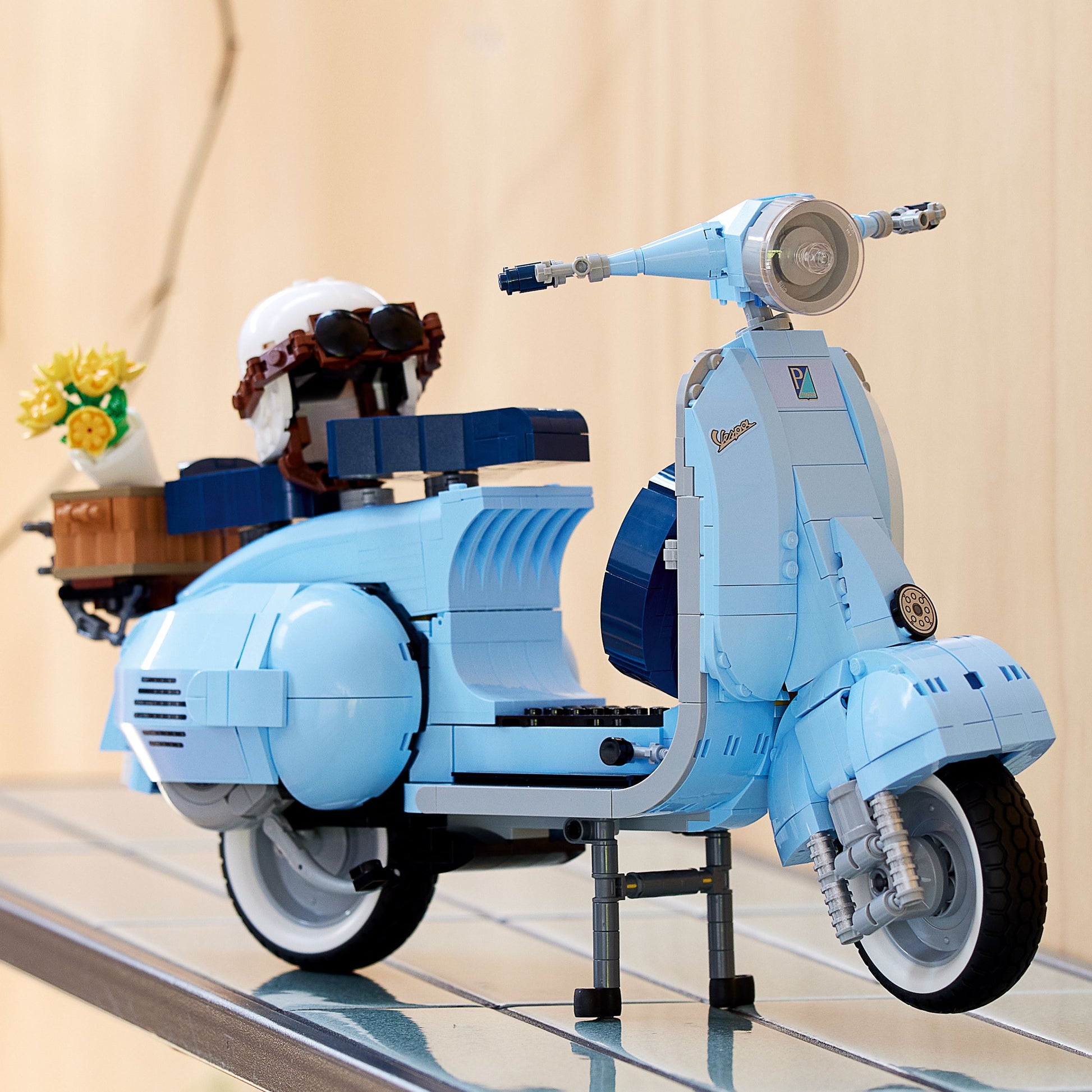 مجموعة فيسبا 125 رقم 10298 من ®LEGO (1106 قطعة)