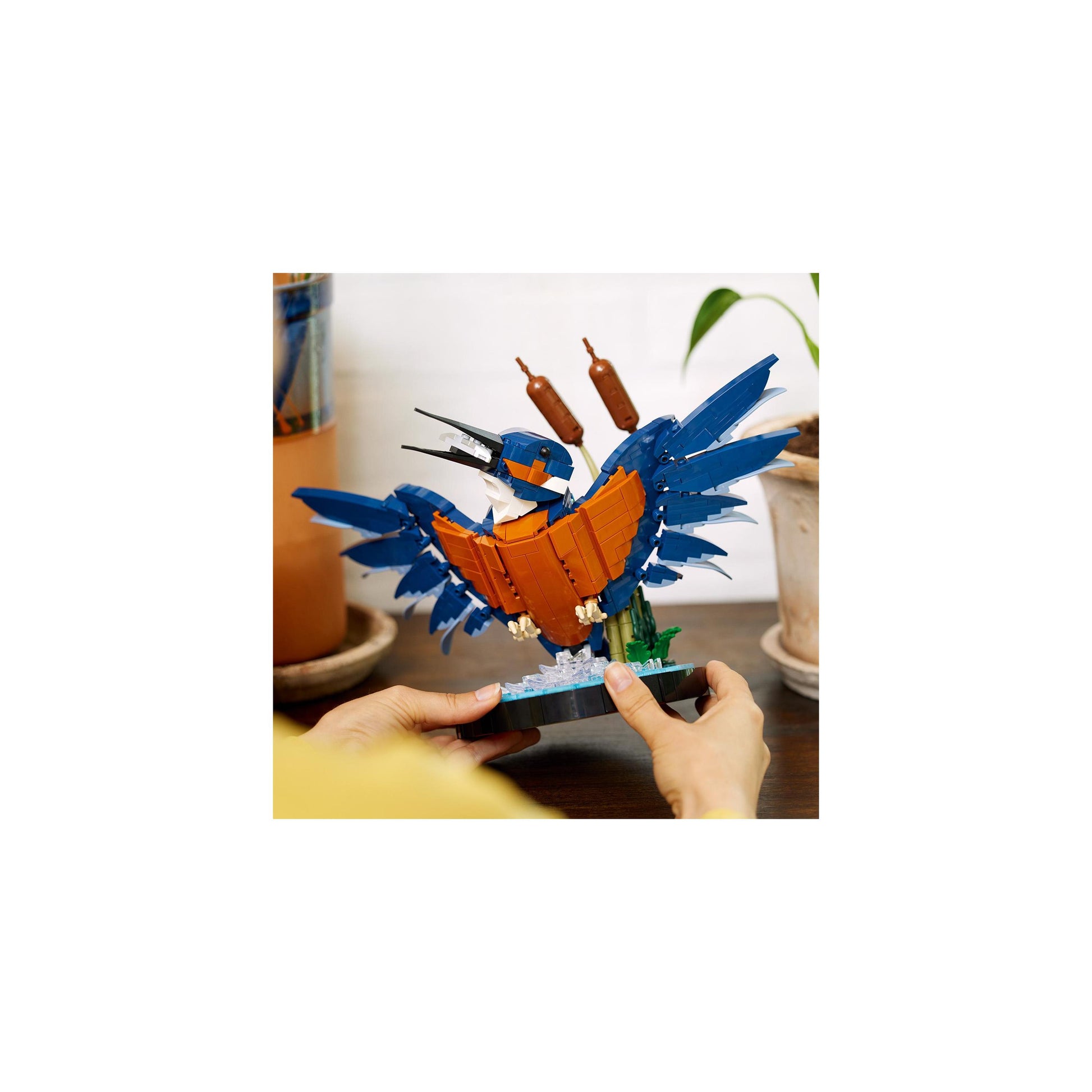 LEGO® Icons Kingfisher Bird Building Set 10331