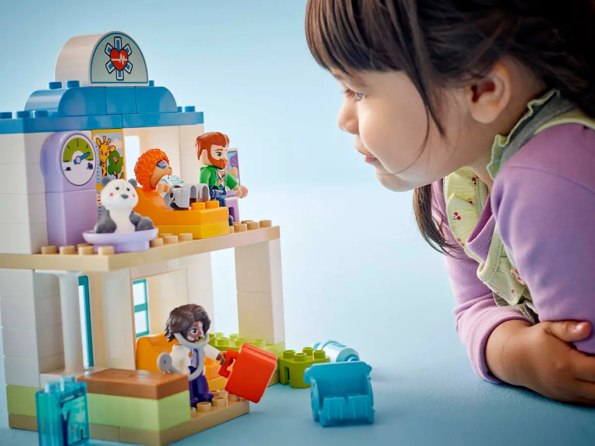LEGO 10449 First Time Visit with the Doctor