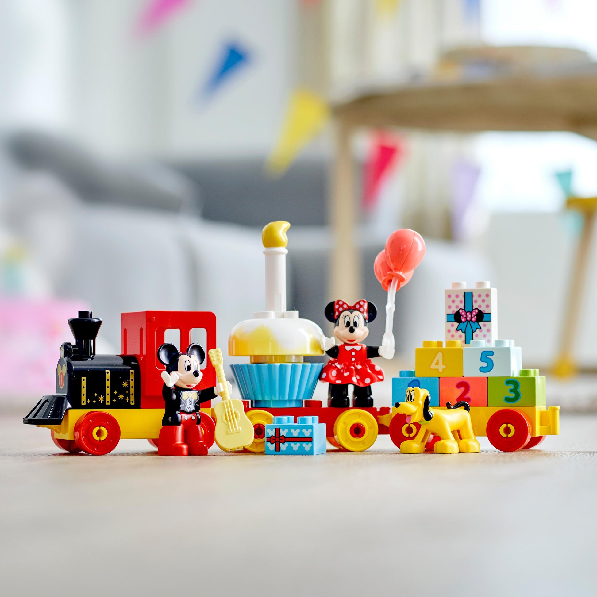 LEGO® DUPLO® _ Disney Mickey & Minnie Birthday Train 10941 Building Toy (22 Pieces)