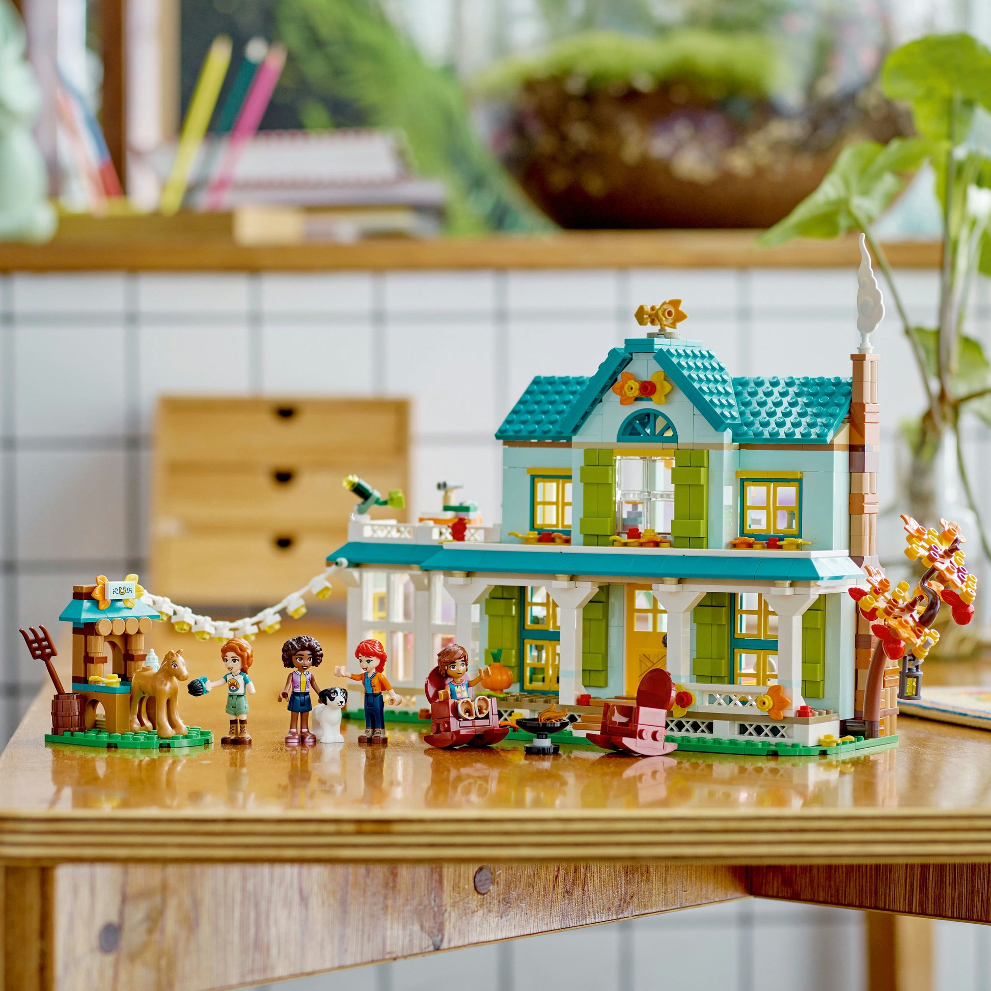 مجموعة منزل أوتن 41730 من LEGO® Friends (853 قطعة)