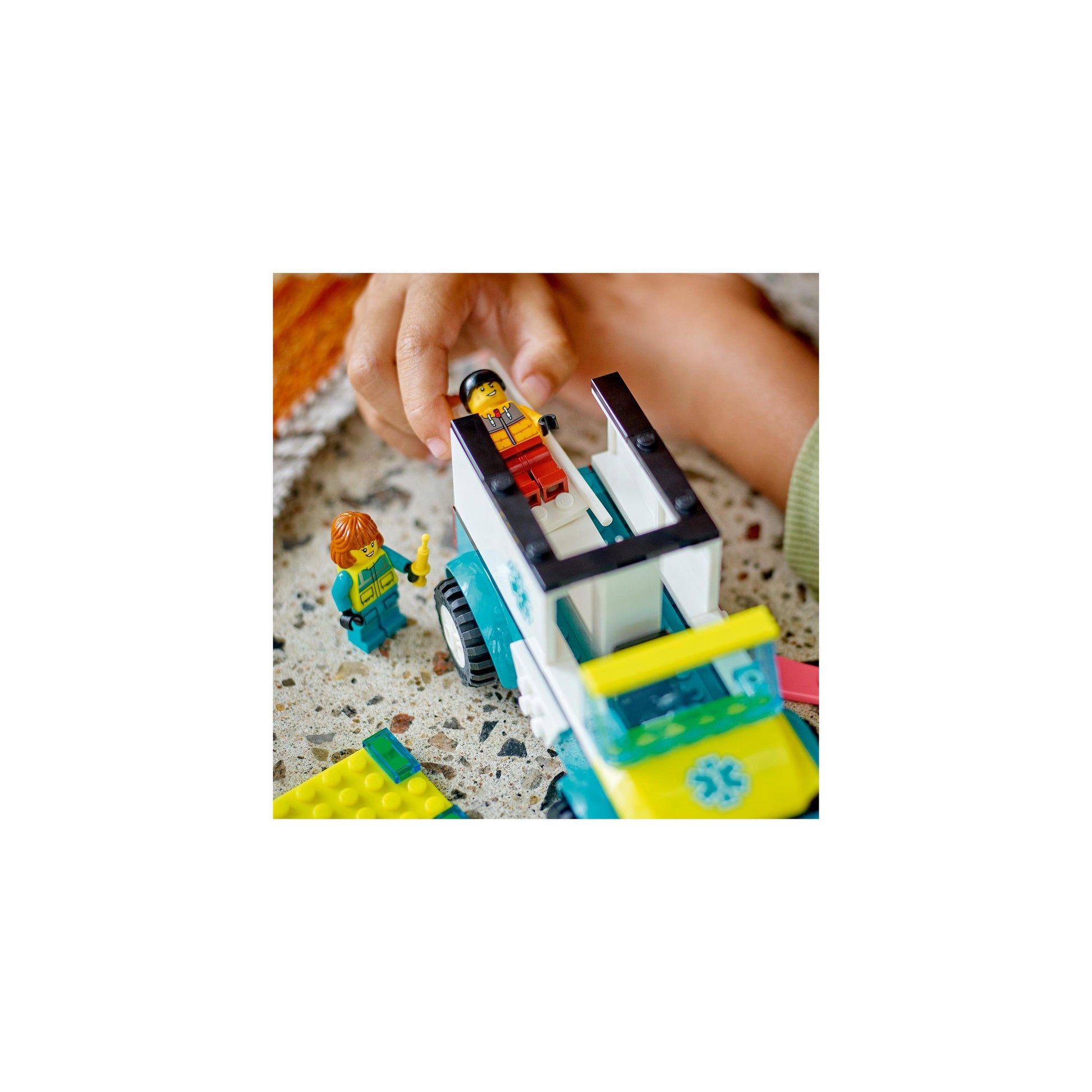 LEGO® City Emergency Ambulance and Snowboarder 60403