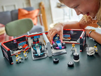 LEGO 60444 F1® Garage & Mercedes-AMG