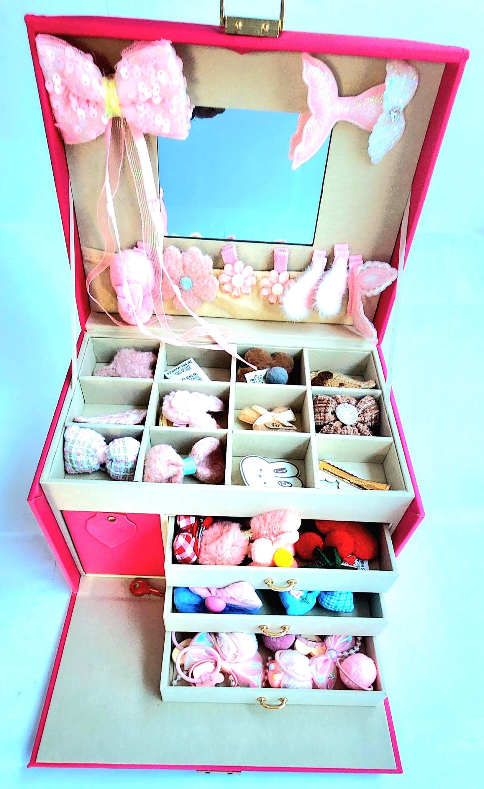 FASHION HAIR 
ACCESSORIES