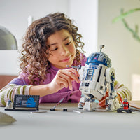 LEGO® Star Wars™ R2-D2™ Set 75379