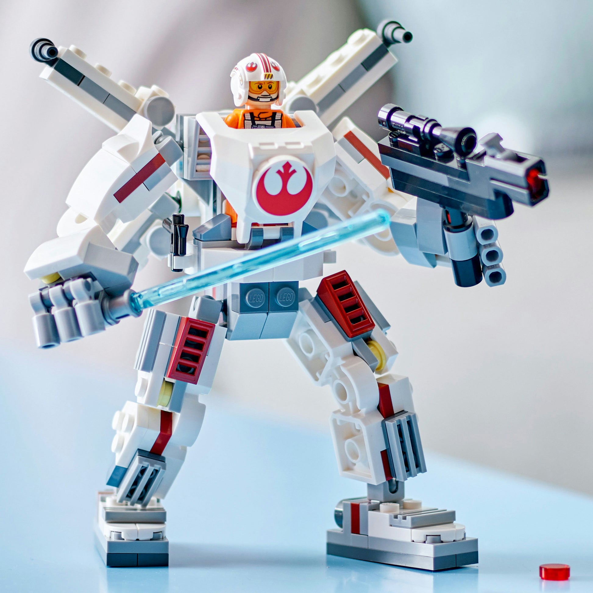 LEGO® Star Wars™ Luke Skywalker™ X-Wing™ Mech Set 75390