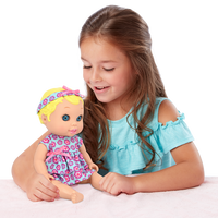  بيبي مزيونة وقت دخول الحمام