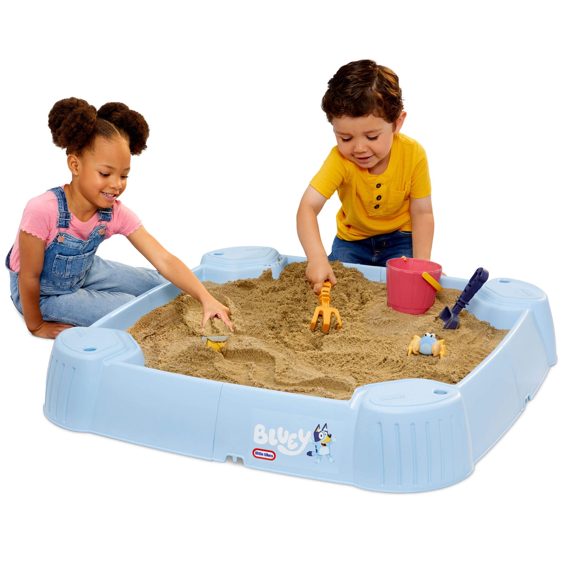 Little Tikes Bluey Beach Day Sandbox